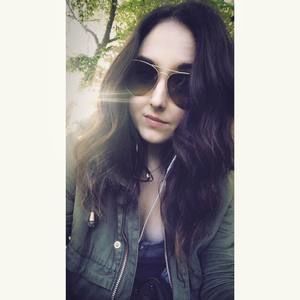 Meet your Posher, Lindsey